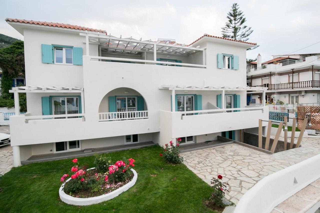 Sunrise Village Hotel Apartments Skopelos Town Exterior photo